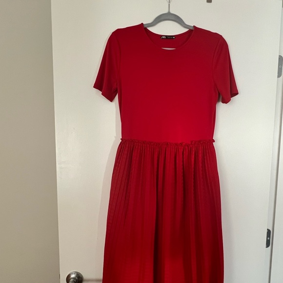 Zara - Red dress casual occasions - Picture 5 of 5